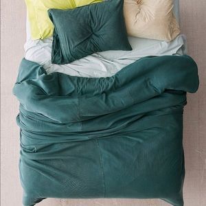 hunter green urban outfitters comforter